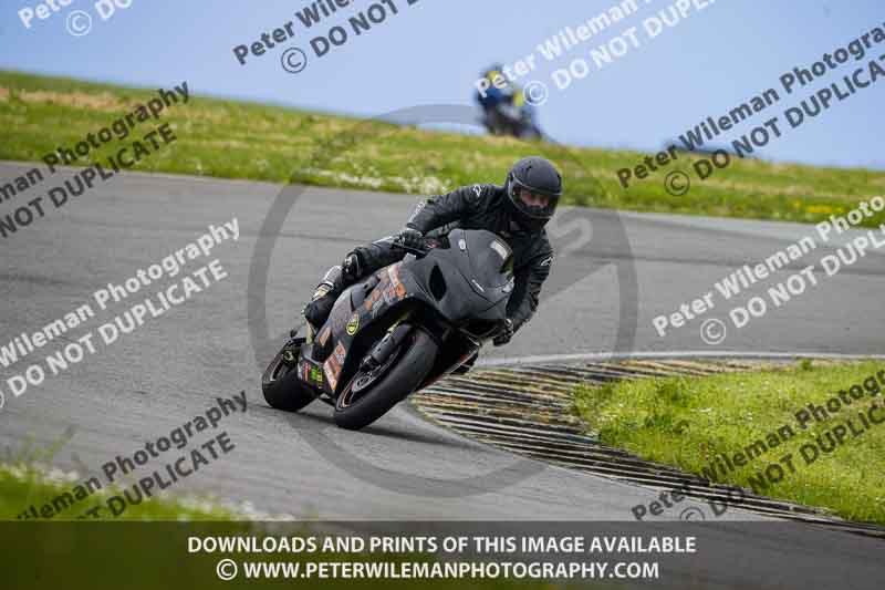 anglesey no limits trackday;anglesey photographs;anglesey trackday photographs;enduro digital images;event digital images;eventdigitalimages;no limits trackdays;peter wileman photography;racing digital images;trac mon;trackday digital images;trackday photos;ty croes